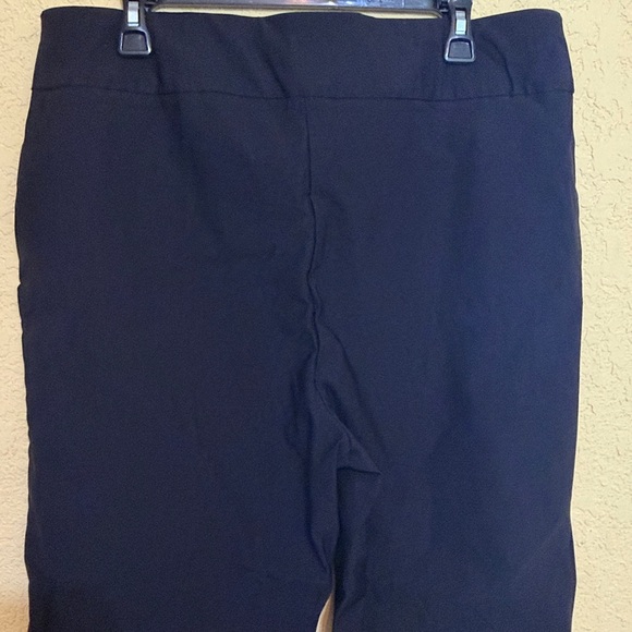 Premise Elegant Black Trousers - Picture 4 of 4